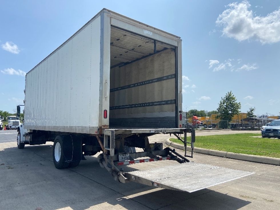 Refrigerated Truck-Light and Medium Duty Trucks-Freightliner-2020-M2-San Antonio-TX-233,235\n\t\tmiles-$ 45,000 - Image 9