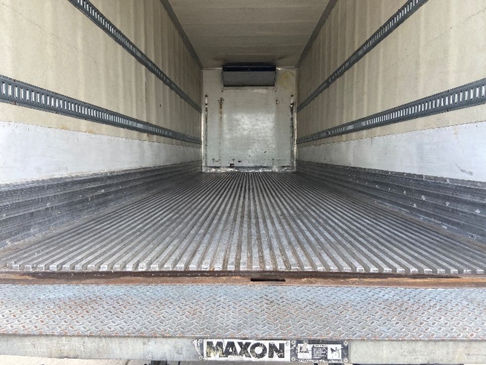 Refrigerated Truck-Light and Medium Duty Trucks-Freightliner-2020-M2-San Antonio-TX-238,142\n\t\tmiles-$ 44,500 - Image 10