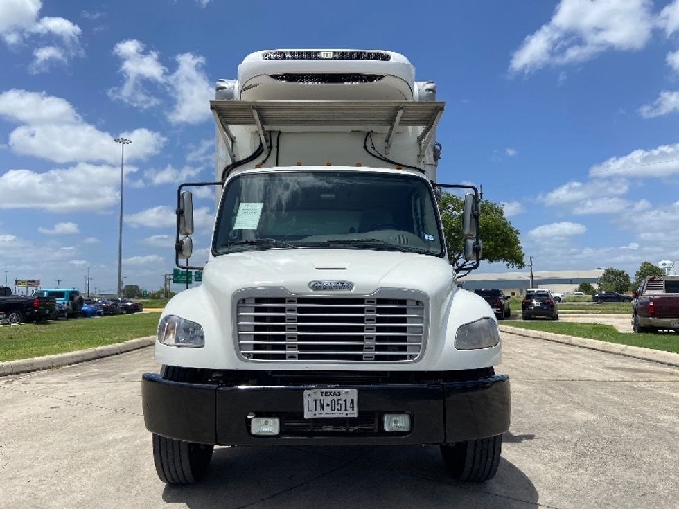 Refrigerated Truck-Light and Medium Duty Trucks-Freightliner-2020-M2-San Antonio-TX-238,142\n\t\tmiles-$ 44,500 - Image 2