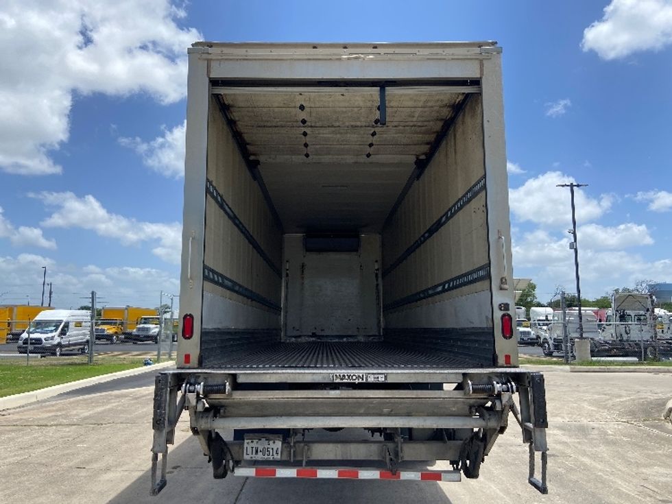 Refrigerated Truck-Light and Medium Duty Trucks-Freightliner-2020-M2-San Antonio-TX-238,142\n\t\tmiles-$ 44,500 - Image 8