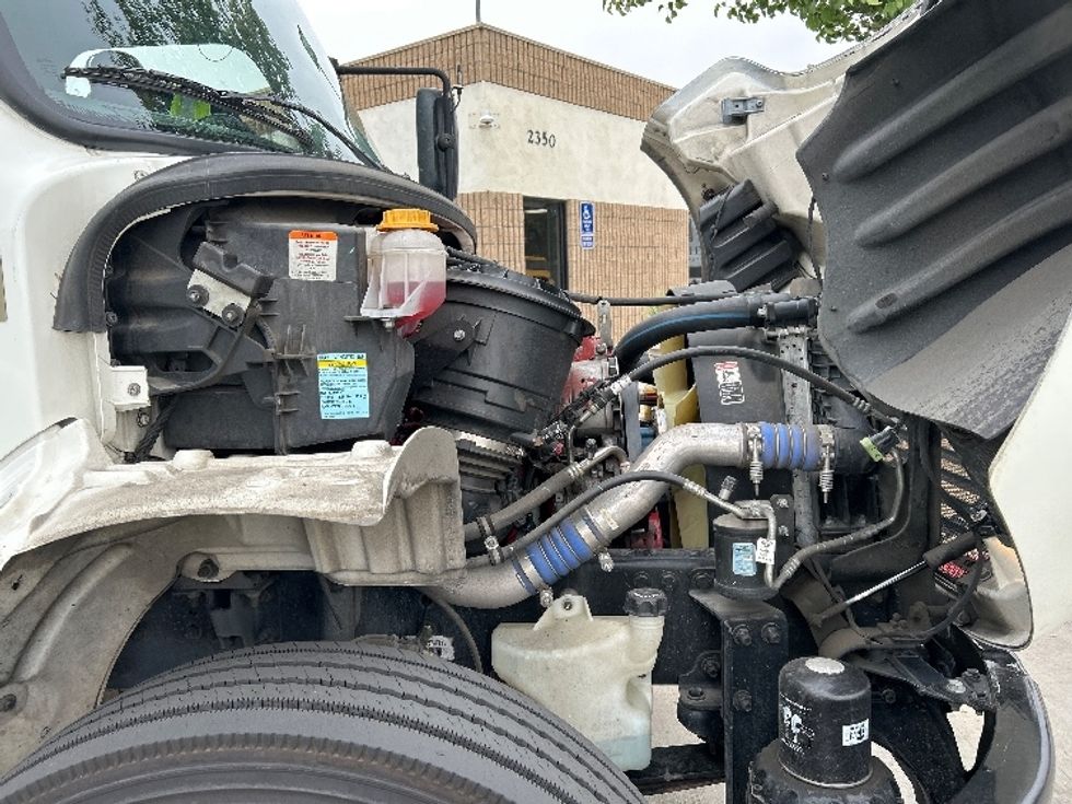 Refrigerated Truck-Light and Medium Duty Trucks-Freightliner-2020-M2-San Diego-CA-108,884\n\t\tmiles-$ 68,500 - Image 23