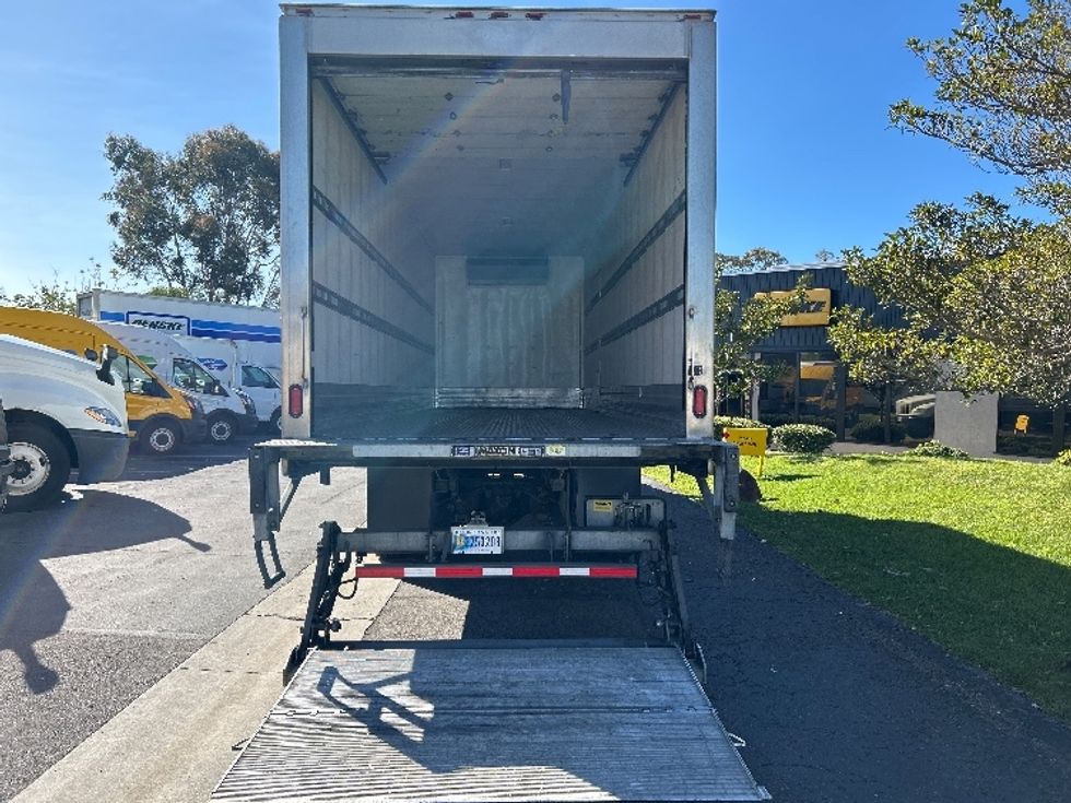 Refrigerated Truck-Light and Medium Duty Trucks-Freightliner-2020-M2-San Diego-CA-108,884\n\t\tmiles-$ 68,500 - Image 9