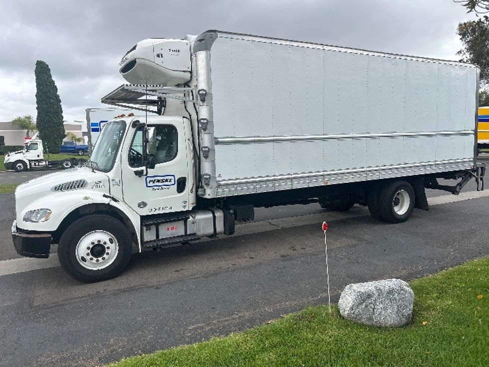 Refrigerated Truck-Light and Medium Duty Trucks-Freightliner-2020-M2-San Diego-CA-164,786\n\t\tmiles-$ 61,750 - Image 4