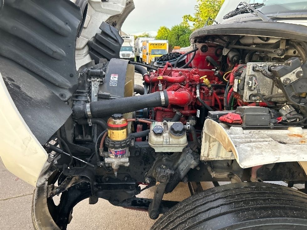 Refrigerated Truck-Light and Medium Duty Trucks-Freightliner-2020-M2-Sarasota-FL-244,093\n\t\tmiles-$ 40,000 - Image 24