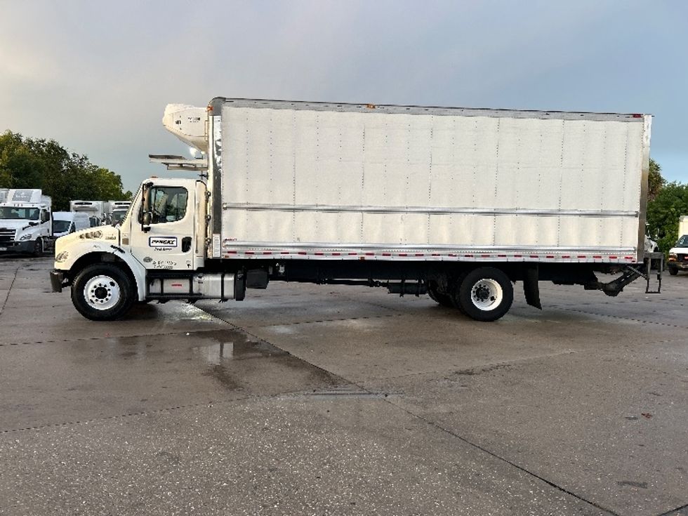 Refrigerated Truck-Light and Medium Duty Trucks-Freightliner-2020-M2-Sarasota-FL-244,093\n\t\tmiles-$ 40,000 - Image 4
