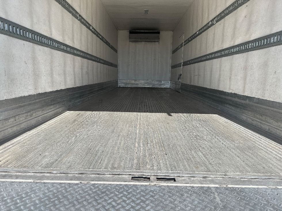 Refrigerated Truck-Light and Medium Duty Trucks-Freightliner-2020-M2-Shreveport-LA-159,131\n\t\tmiles-$ 66,250 - Image 10