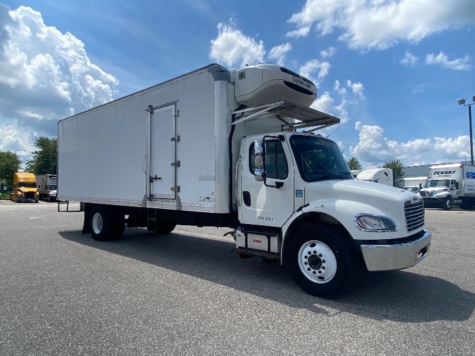 Refrigerated Truck-Light and Medium Duty Trucks-Freightliner-2020-M2-South Bend-IN-179,209\n\t\tmiles-$ 51,000 - Image 1