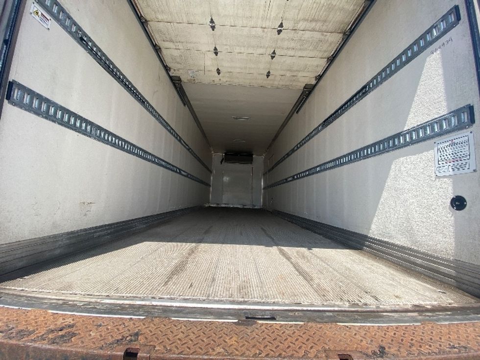 Refrigerated Truck-Light and Medium Duty Trucks-Freightliner-2020-M2-South Bend-IN-179,209\n\t\tmiles-$ 51,000 - Image 10