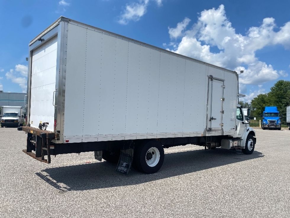 Refrigerated Truck-Light and Medium Duty Trucks-Freightliner-2020-M2-South Bend-IN-179,209\n\t\tmiles-$ 51,000 - Image 13