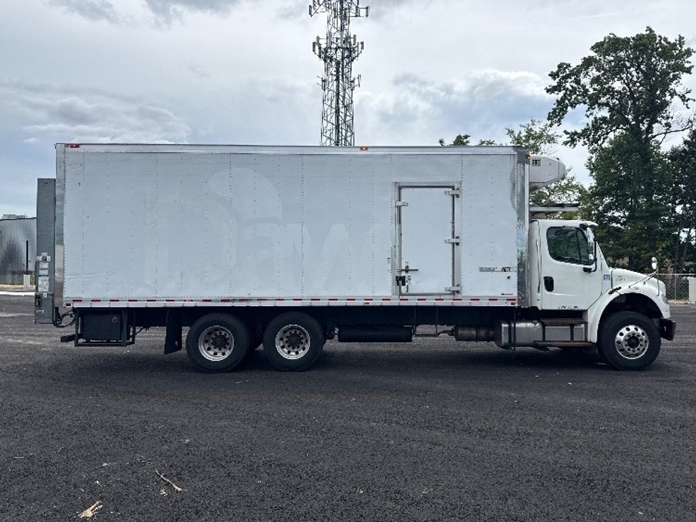 Refrigerated Truck-Light and Medium Duty Trucks-Freightliner-2020-M2-South Plainfield-NJ-332,207\n\t\tmiles-$ 43,000 - Image 15