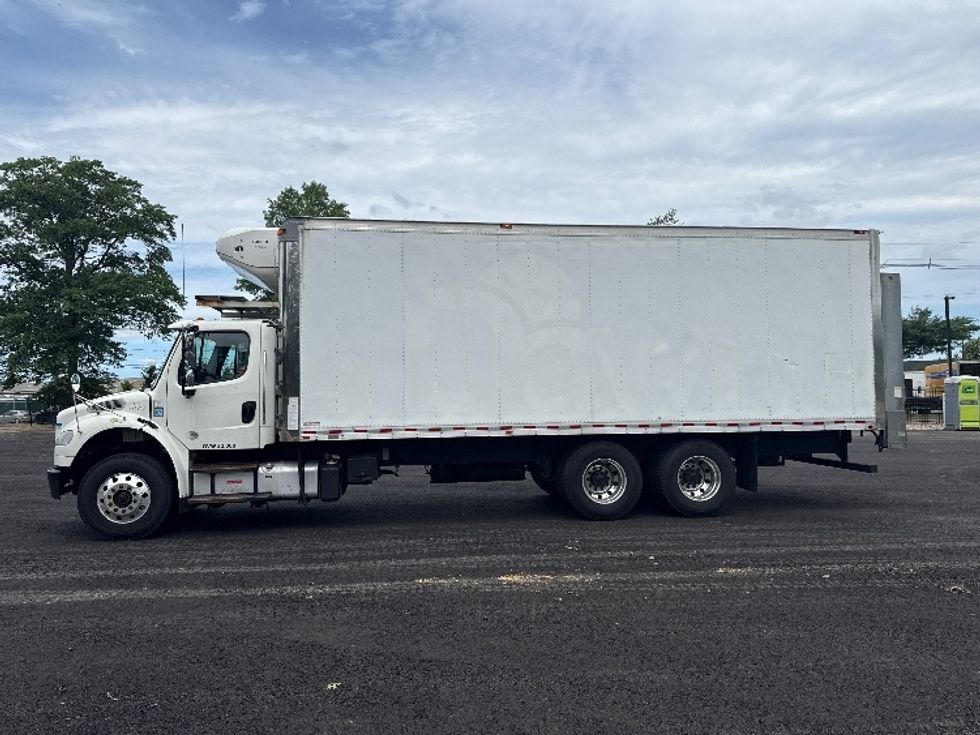 Refrigerated Truck-Light and Medium Duty Trucks-Freightliner-2020-M2-South Plainfield-NJ-332,207\n\t\tmiles-$ 43,000 - Image 4