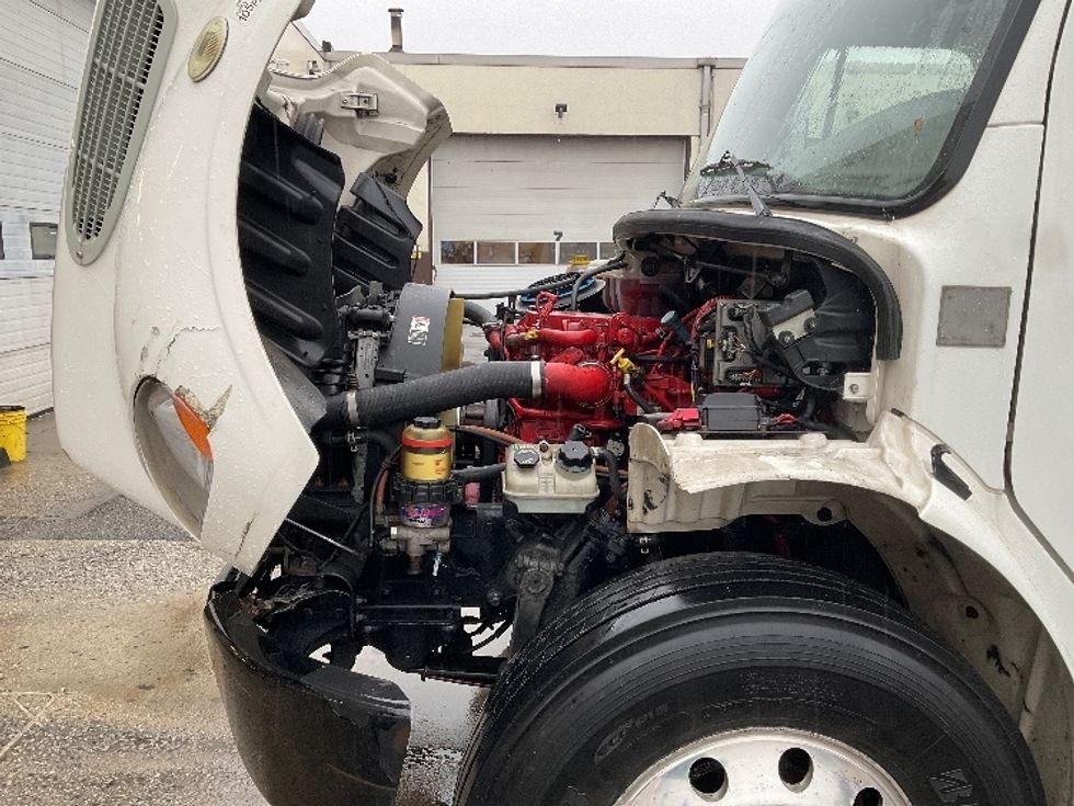 Refrigerated Truck-Light and Medium Duty Trucks-Freightliner-2020-M2-South Portland-ME-171,021\n\t\tmiles-$ 53,500 - Image 22