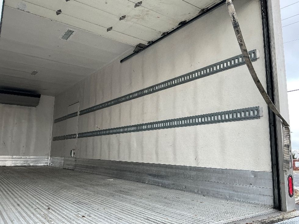 Refrigerated Truck-Light and Medium Duty Trucks-Freightliner-2020-M2-Sparks-NV-180,832\n\t\tmiles-$ 59,500 - Image 12