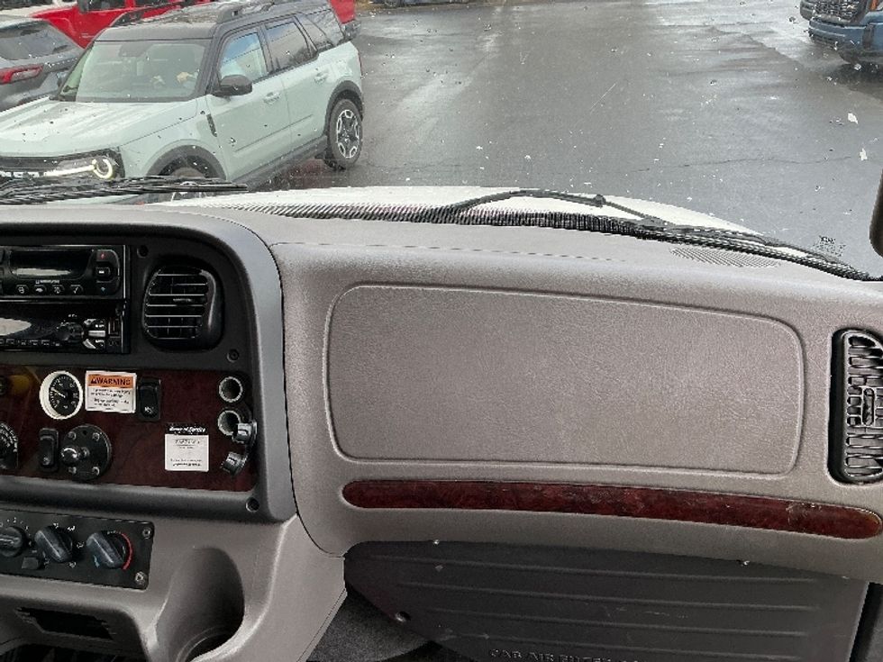 Refrigerated Truck-Light and Medium Duty Trucks-Freightliner-2020-M2-Sparks-NV-180,832\n\t\tmiles-$ 59,500 - Image 21