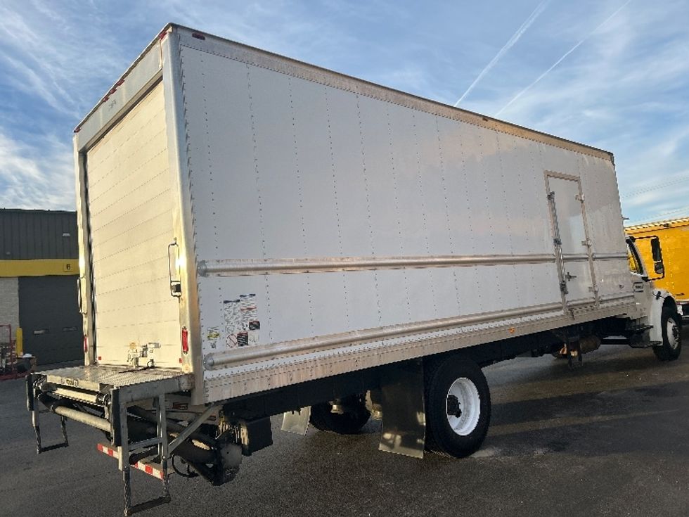 Refrigerated Truck-Light and Medium Duty Trucks-Freightliner-2020-M2-Springfield-MO-137,178\n\t\tmiles-$ 69,250 - Image 13
