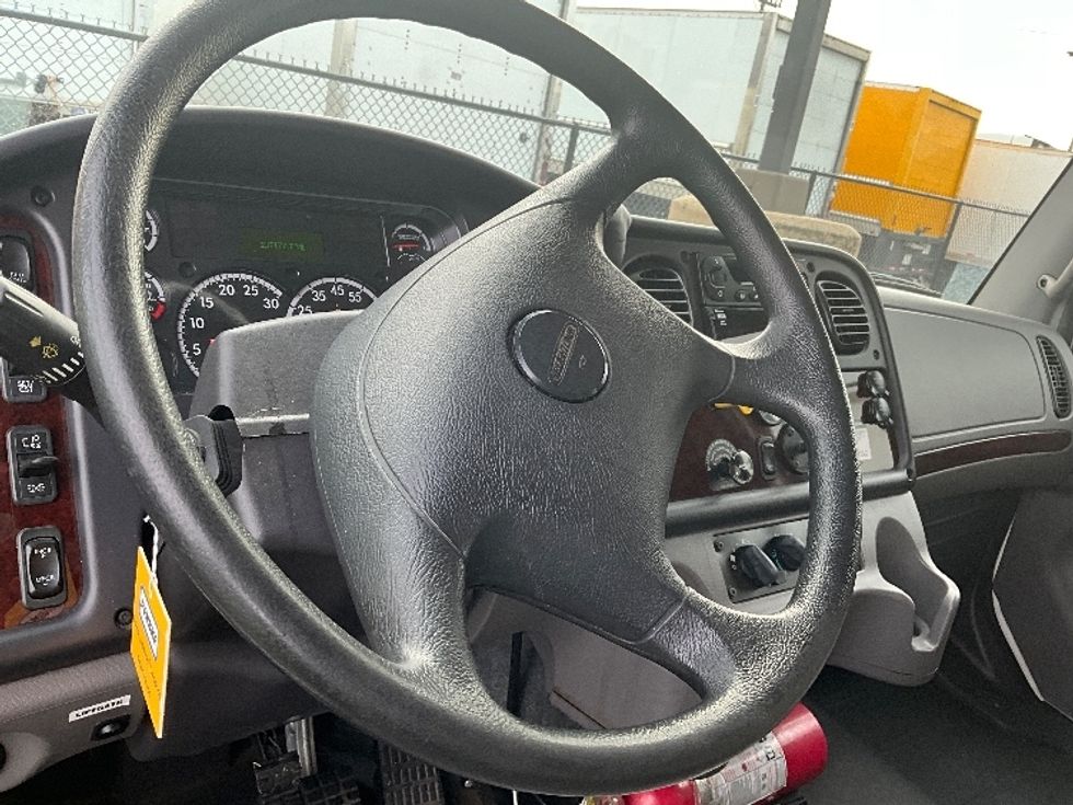 Refrigerated Truck-Light and Medium Duty Trucks-Freightliner-2020-M2-Springfield-MO-137,178\n\t\tmiles-$ 69,250 - Image 18