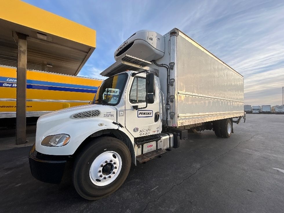 Refrigerated Truck-Light and Medium Duty Trucks-Freightliner-2020-M2-Springfield-MO-137,178\n\t\tmiles-$ 69,250 - Image 3