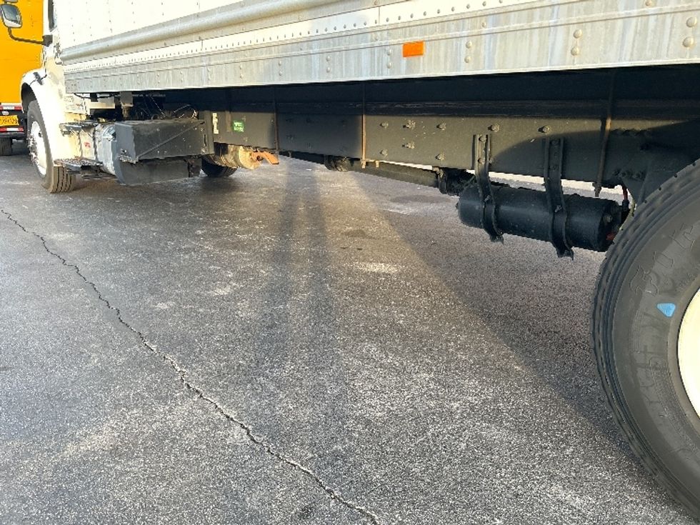 Refrigerated Truck-Light and Medium Duty Trucks-Freightliner-2020-M2-Springfield-MO-137,178\n\t\tmiles-$ 69,250 - Image 5