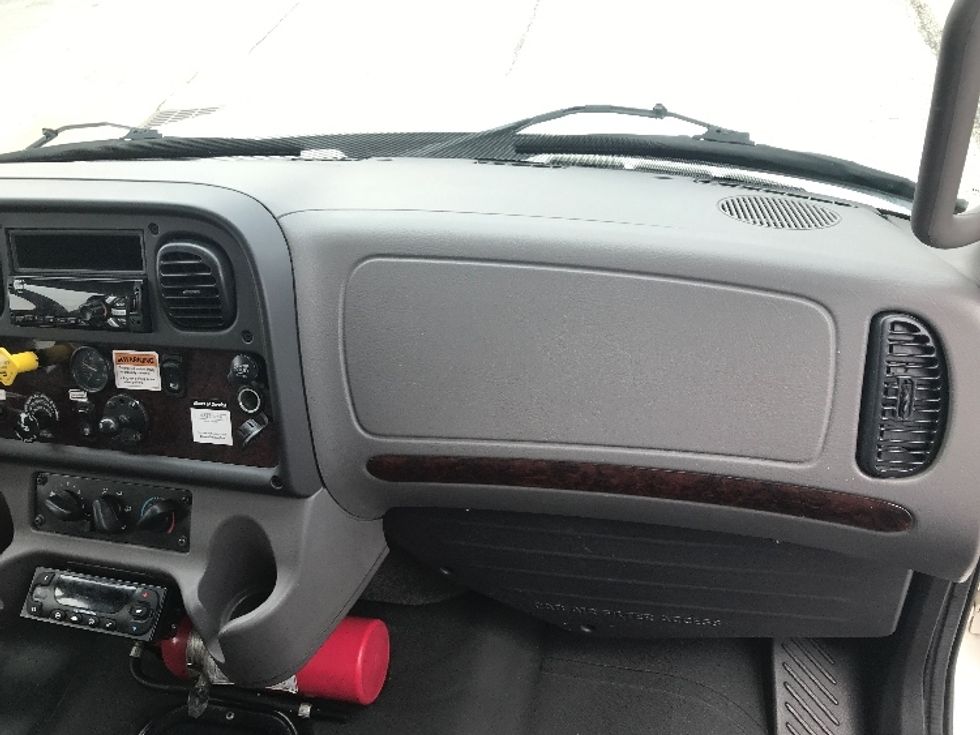 Refrigerated Truck-Light and Medium Duty Trucks-Freightliner-2020-M2-St Cloud-MN-185,618\n\t\tmiles-$ 59,250 - Image 21