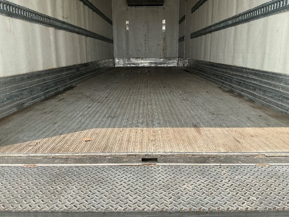 Refrigerated Truck-Light and Medium Duty Trucks-Freightliner-2020-M2-Stoney Creek-ON-237,705\n\t\tkm-$ 70,250 - Image 10