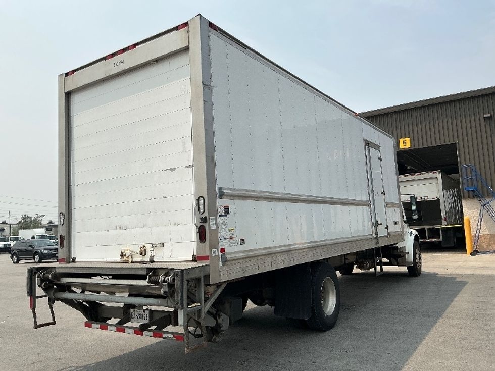 Refrigerated Truck-Light and Medium Duty Trucks-Freightliner-2020-M2-Stoney Creek-ON-237,705\n\t\tkm-$ 70,250 - Image 13