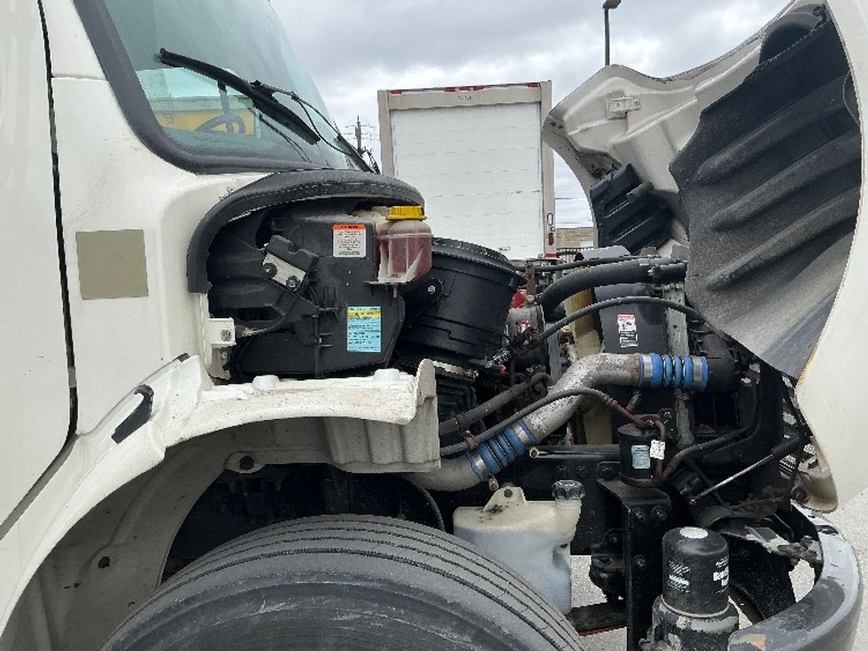 Refrigerated Truck-Light and Medium Duty Trucks-Freightliner-2020-M2-Stoney Creek-ON-256,391\n\t\tkm-$ 70,500 - Image 23