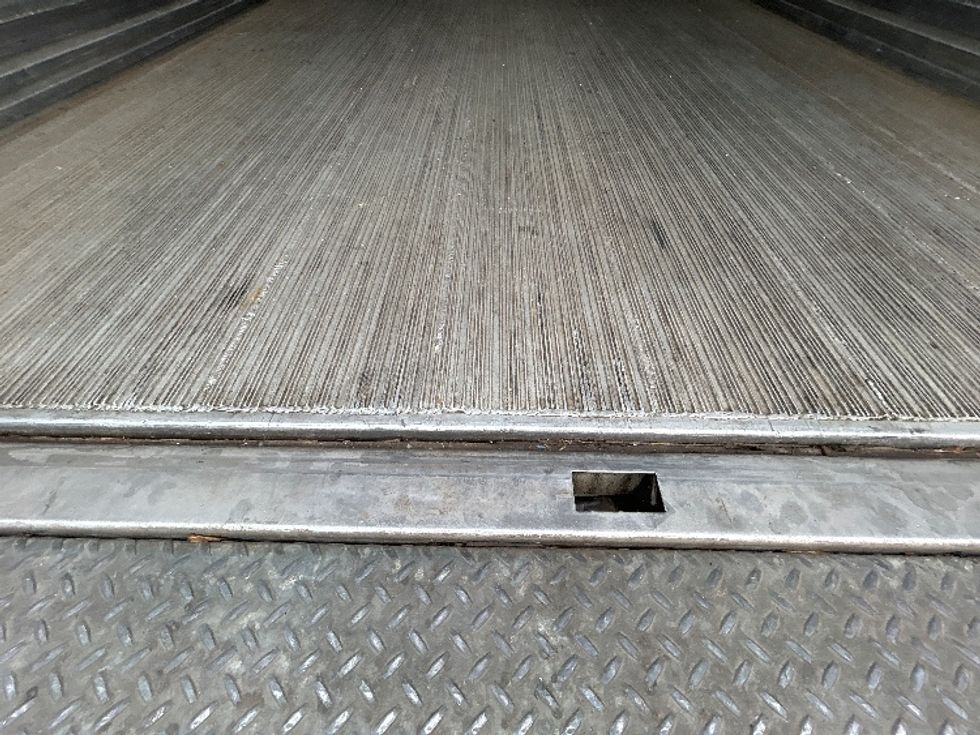 Refrigerated Truck-Light and Medium Duty Trucks-Freightliner-2020-M2-Stoney Creek-ON-257,790\n\t\tkm-$ 60,750 - Image 10