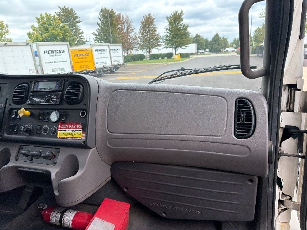 Refrigerated Truck-Light and Medium Duty Trucks-Freightliner-2020-M2-Sturtevant-WI-166,432\n\t\tmiles-$ 63,000 - Image 21