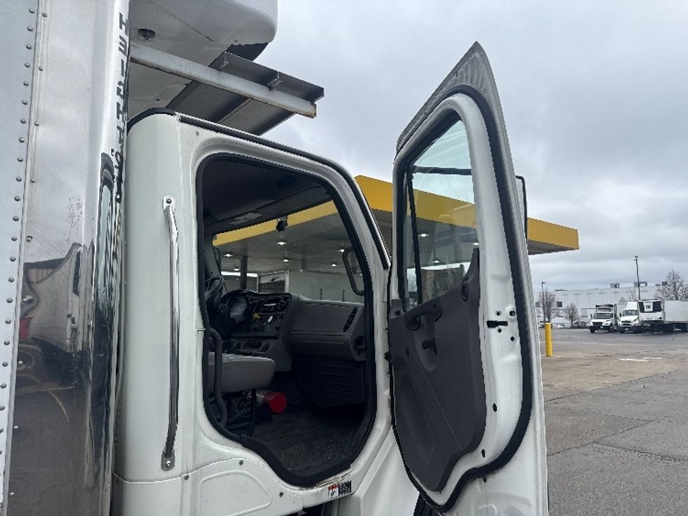 Refrigerated Truck-Light and Medium Duty Trucks-Freightliner-2020-M2-Sturtevant-WI-173,310\n\t\tmiles-$ 45,750 - Image 20