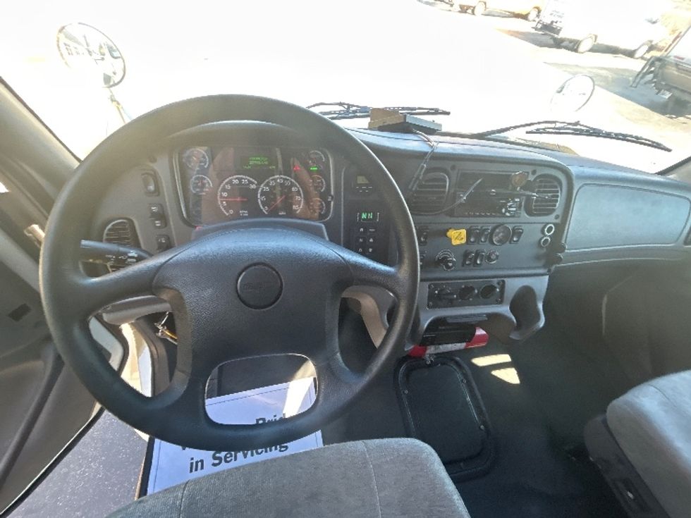 Refrigerated Truck-Light and Medium Duty Trucks-Freightliner-2020-M2-Sturtevant-WI-227,692\n\t\tmiles-$ 65,250 - Image 18