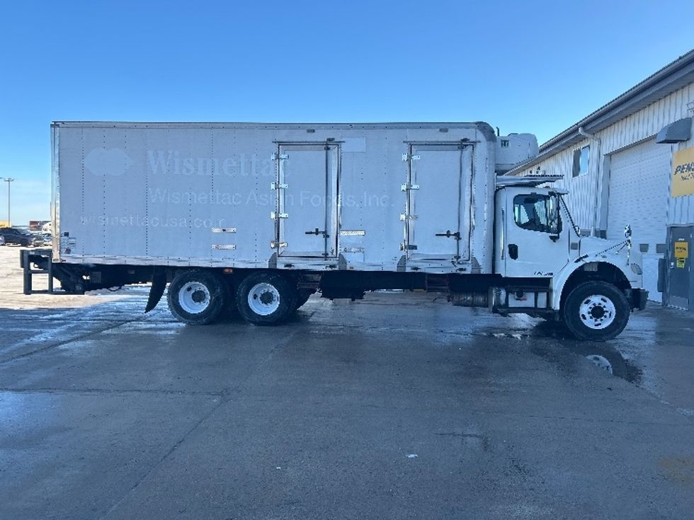 Refrigerated Truck-Light and Medium Duty Trucks-Freightliner-2020-M2-Sturtevant-WI-418,077\n\t\tmiles-$ 30,250 - Image 15