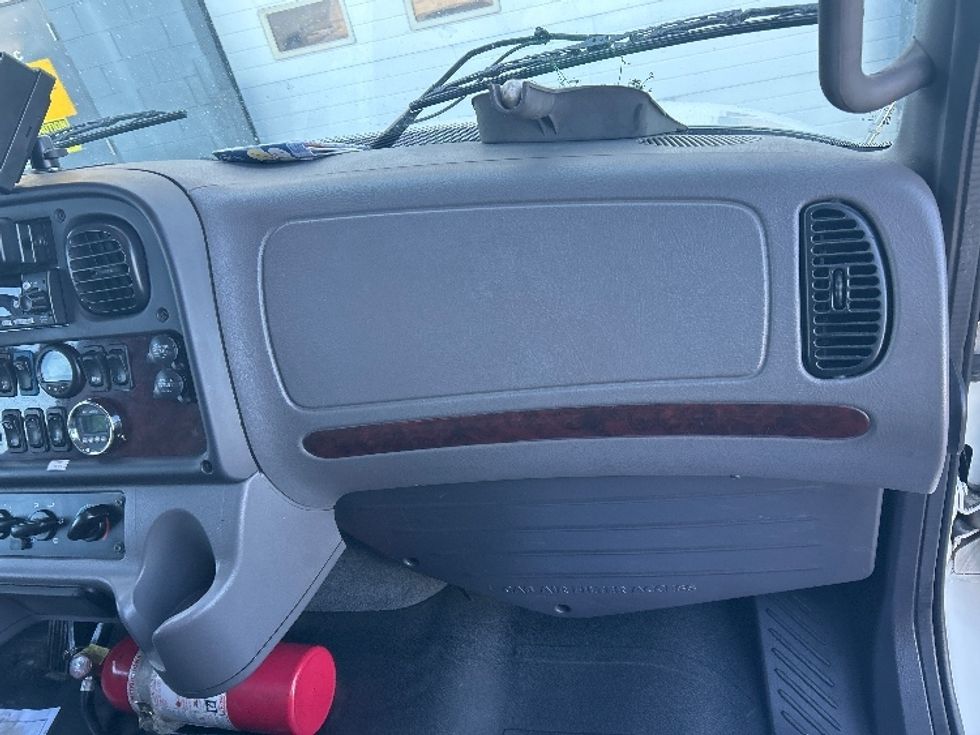 Refrigerated Truck-Light and Medium Duty Trucks-Freightliner-2020-M2-Sturtevant-WI-418,077\n\t\tmiles-$ 30,250 - Image 21