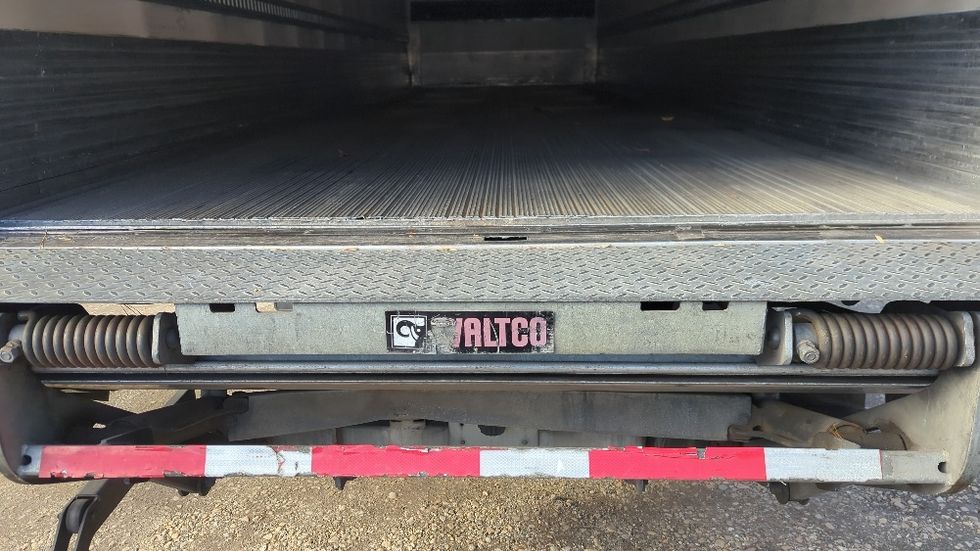 Refrigerated Truck-Light and Medium Duty Trucks-Freightliner-2020-M2-Suwanee-GA-250,650\n\t\tmiles-$ 41,750 - Image 10