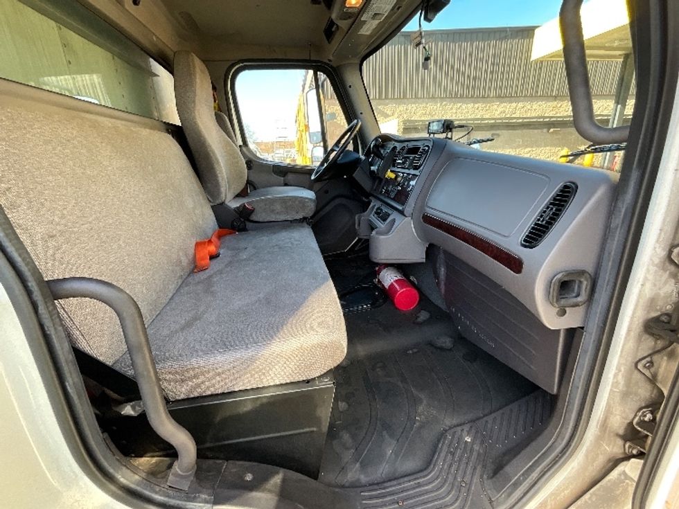 Refrigerated Truck-Light and Medium Duty Trucks-Freightliner-2020-M2-Swedesboro-NJ-238,716\n\t\tmiles-$ 58,000 - Image 22