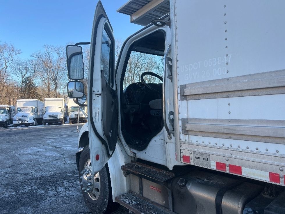 Refrigerated Truck-Light and Medium Duty Trucks-Freightliner-2020-M2-Swedesboro-NJ-260,417\n\t\tmiles-$ 53,250 - Image 16