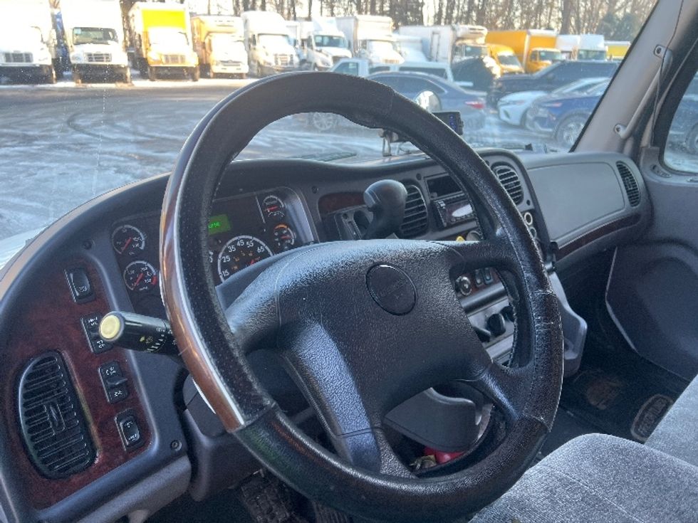 Refrigerated Truck-Light and Medium Duty Trucks-Freightliner-2020-M2-Swedesboro-NJ-260,417\n\t\tmiles-$ 53,250 - Image 17