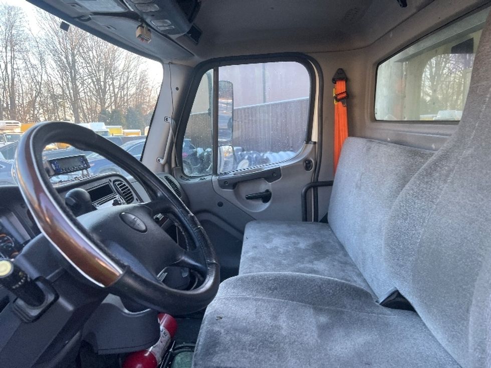 Refrigerated Truck-Light and Medium Duty Trucks-Freightliner-2020-M2-Swedesboro-NJ-260,417\n\t\tmiles-$ 53,250 - Image 19