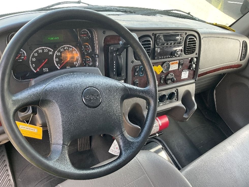 Refrigerated Truck-Light and Medium Duty Trucks-Freightliner-2020-M2-Tacoma-WA-180,614\n\t\tmiles-$ 59,750 - Image 18