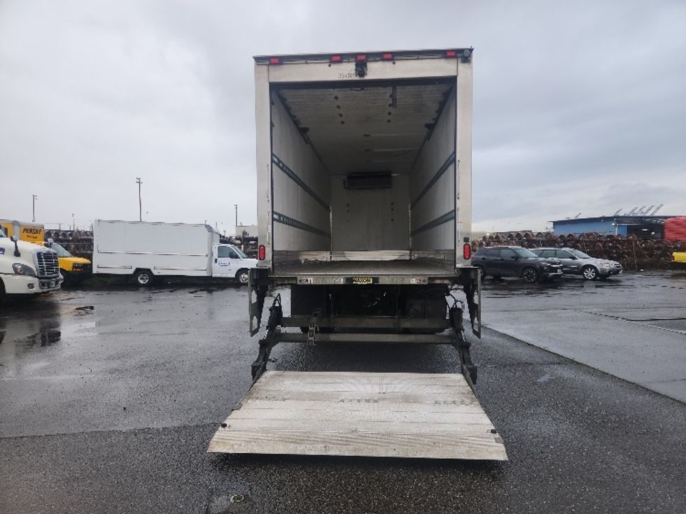 Refrigerated Truck-Light and Medium Duty Trucks-Freightliner-2020-M2-Tacoma-WA-398,202\n\t\tmiles-$ 22,250 - Image 9