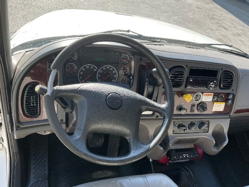 Refrigerated Truck-Light and Medium Duty Trucks-Freightliner-2020-M2-Tampa-FL-170,442\n\t\tmiles-$ 53,750 - Image 18