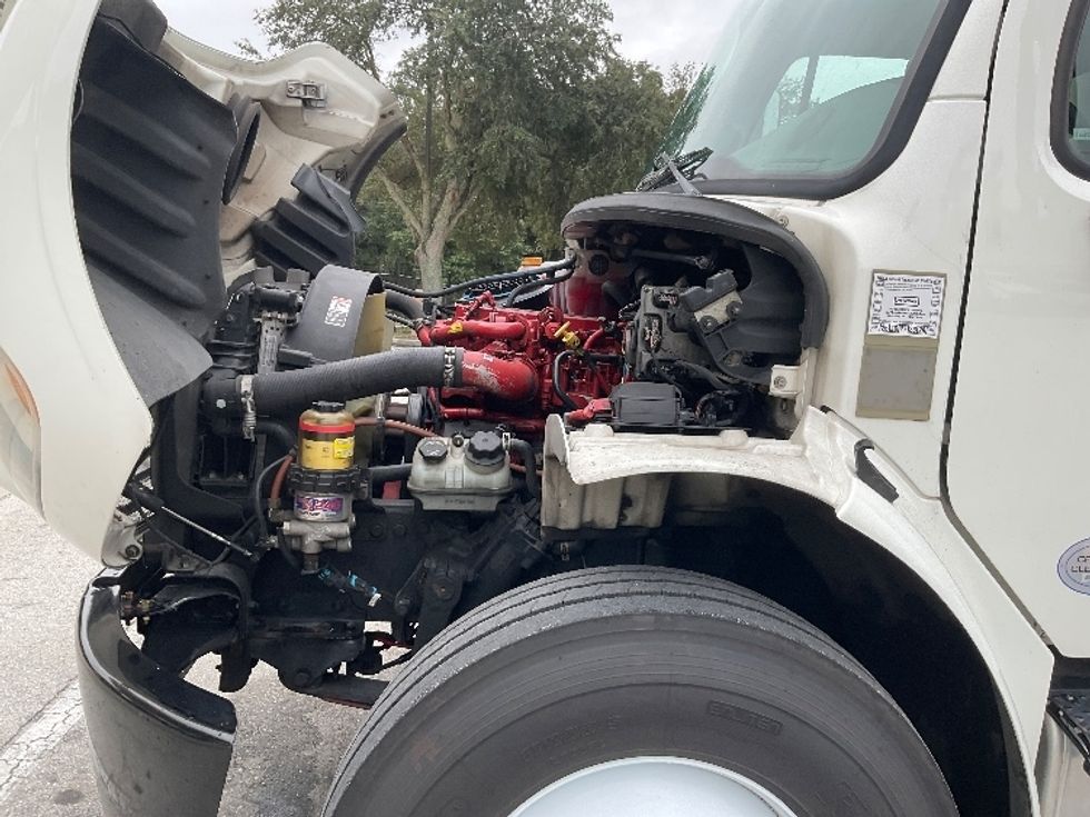 Refrigerated Truck-Light and Medium Duty Trucks-Freightliner-2020-M2-Tampa-FL-199,637\n\t\tmiles-$ 50,750 - Image 22