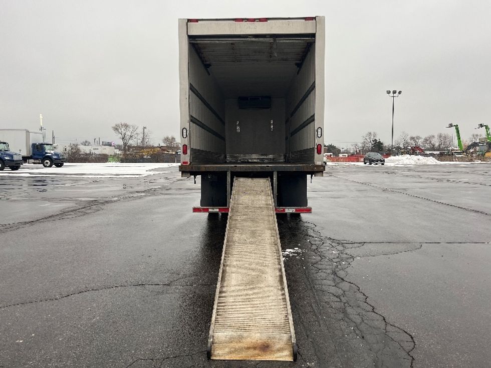 Refrigerated Truck-Light and Medium Duty Trucks-Freightliner-2020-M2-Toronto-ON-236,355\n\t\tkm-$ 82,250 - Image 9