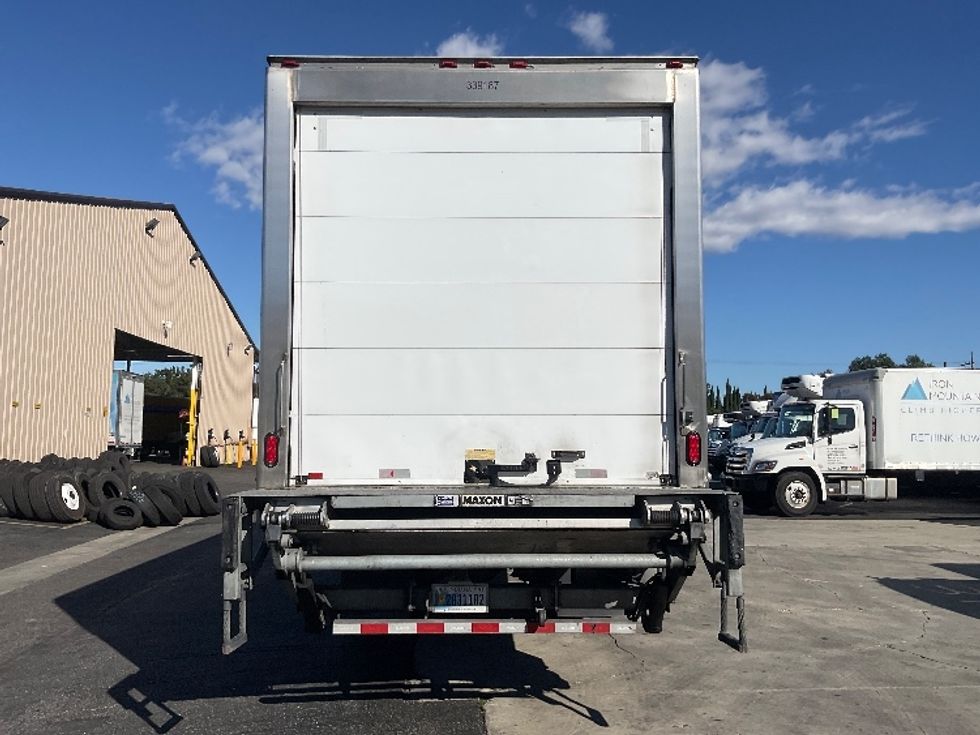 Refrigerated Truck-Light and Medium Duty Trucks-Freightliner-2020-M2-Torrance-CA-140,352\n\t\tmiles-$ 64,500 - Image 7