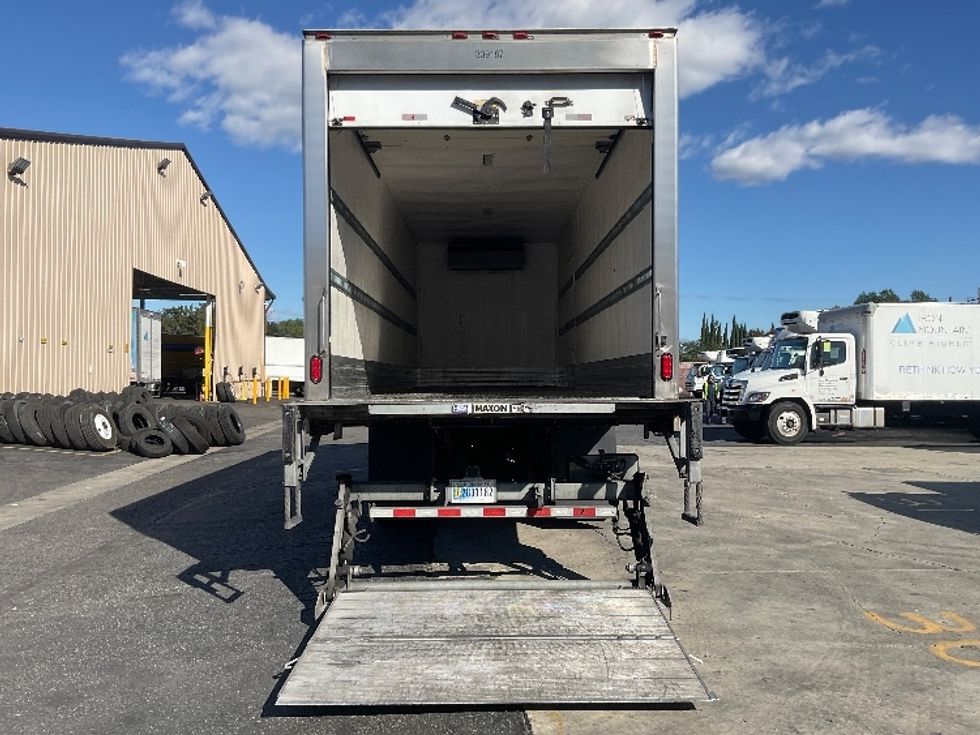 Refrigerated Truck-Light and Medium Duty Trucks-Freightliner-2020-M2-Torrance-CA-140,352\n\t\tmiles-$ 64,500 - Image 9