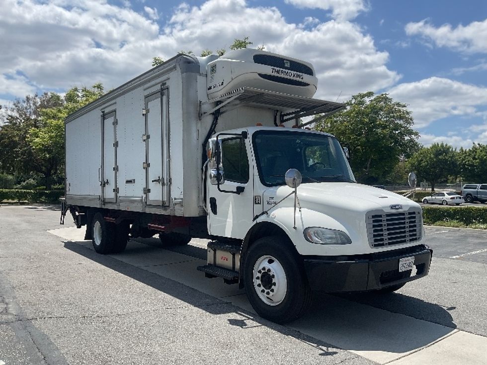 Refrigerated Truck-Light and Medium Duty Trucks-Freightliner-2020-M2-Torrance-CA-209,230\n\t\tmiles-$ 46,750 - Image 1