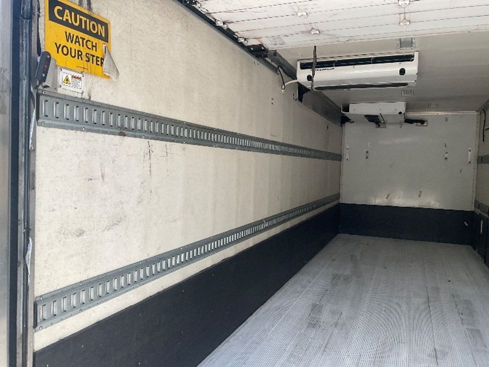 Refrigerated Truck-Light and Medium Duty Trucks-Freightliner-2020-M2-Torrance-CA-209,230\n\t\tmiles-$ 46,750 - Image 11