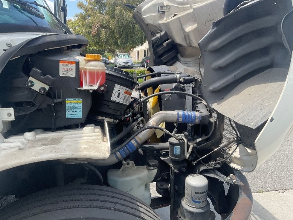 Refrigerated Truck-Light and Medium Duty Trucks-Freightliner-2020-M2-Torrance-CA-209,230\n\t\tmiles-$ 46,750 - Image 23