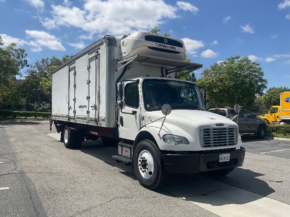 Refrigerated Truck-Light and Medium Duty Trucks-Freightliner-2020-M2-Torrance-CA-234,354\n\t\tmiles-$ 44,750 - Image 1