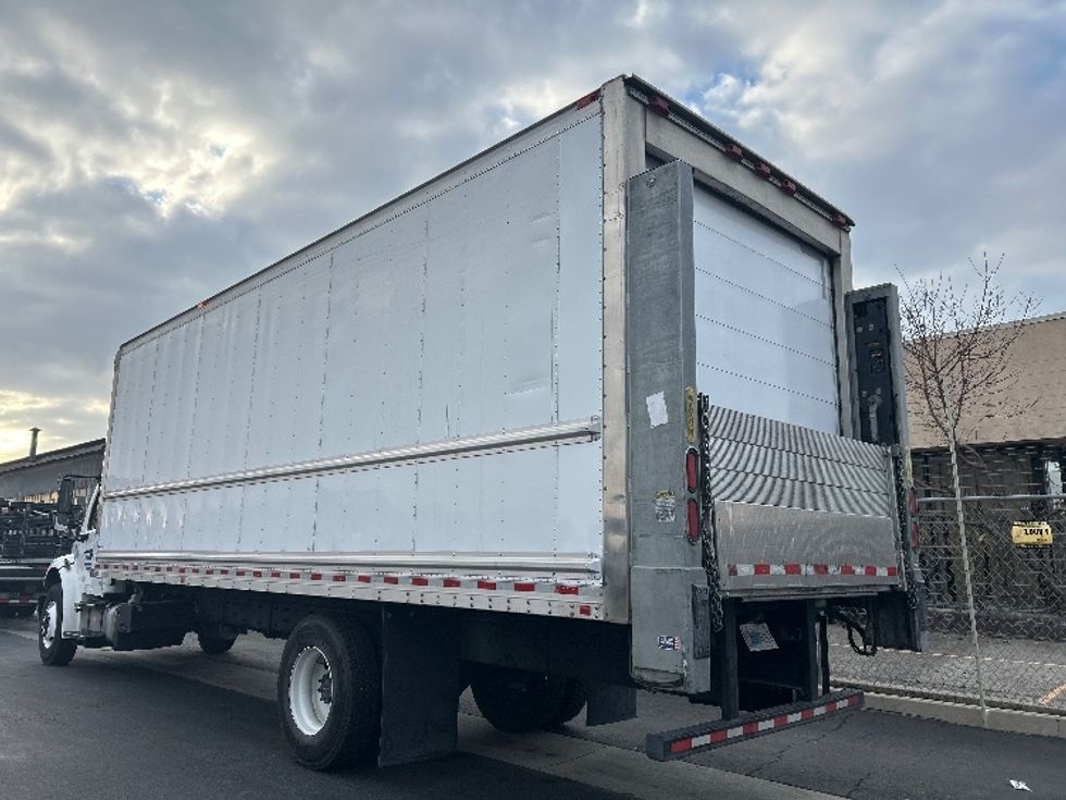 Refrigerated Truck-Light and Medium Duty Trucks-Freightliner-2020-M2-Torrance-CA-238,367\n\t\tmiles-$ 58,500 - Image 6