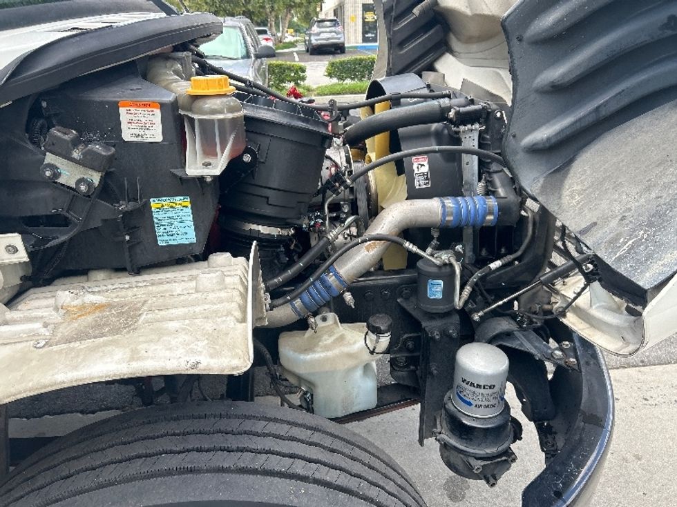 Refrigerated Truck-Light and Medium Duty Trucks-Freightliner-2020-M2-Torrance-CA-249,717\n\t\tmiles-$ 40,250 - Image 23